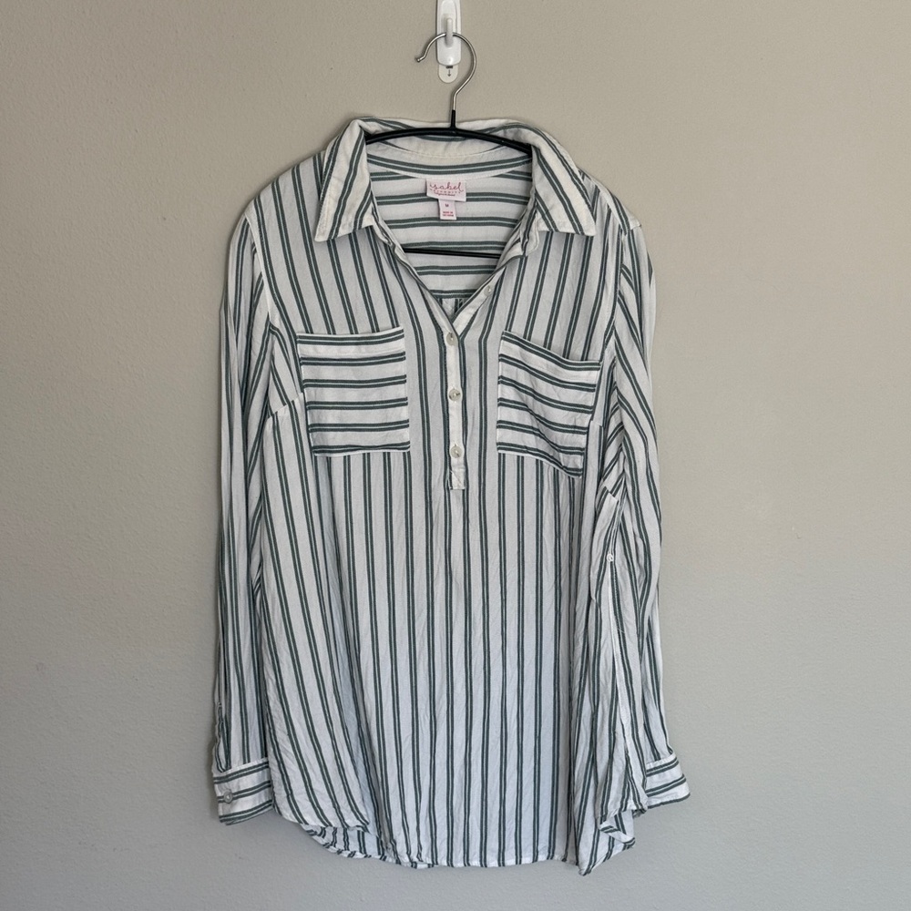 Isabel Maternity by Ingrid & Isabel Green and White Striped Top